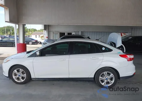 2013 Ford Focus Se z USA, uszkodzony, nr VIN 1FADP3F25DL220283